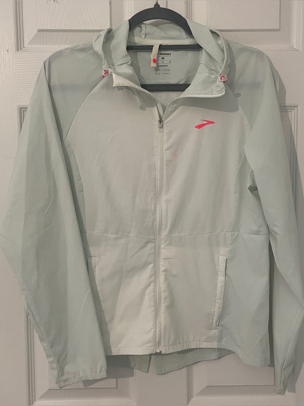 Brooks Canopy Jacket in mint size medium - Picture 6 of 10